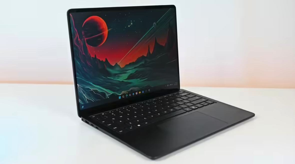 微软发布多款全新商用Surface设备 英特尔版本先行上市定价大幅上调